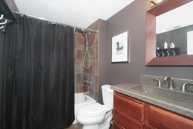 $2,850 | 511 Aurora Avenue, Unit 416, Naperville, IL 60540