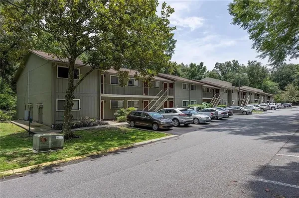 $1,000 | 1923 Northwest 23rd Boulevard, Unit 109, Gainesville, FL 32605