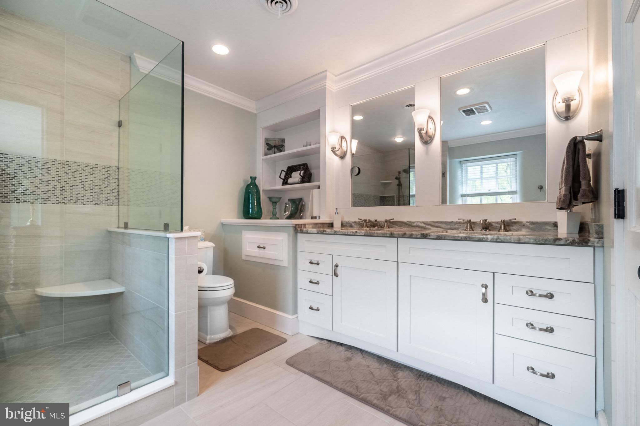 635 Font Road Glenmoore, PA 19343 - Photo 17 of 29 Master Bathroom