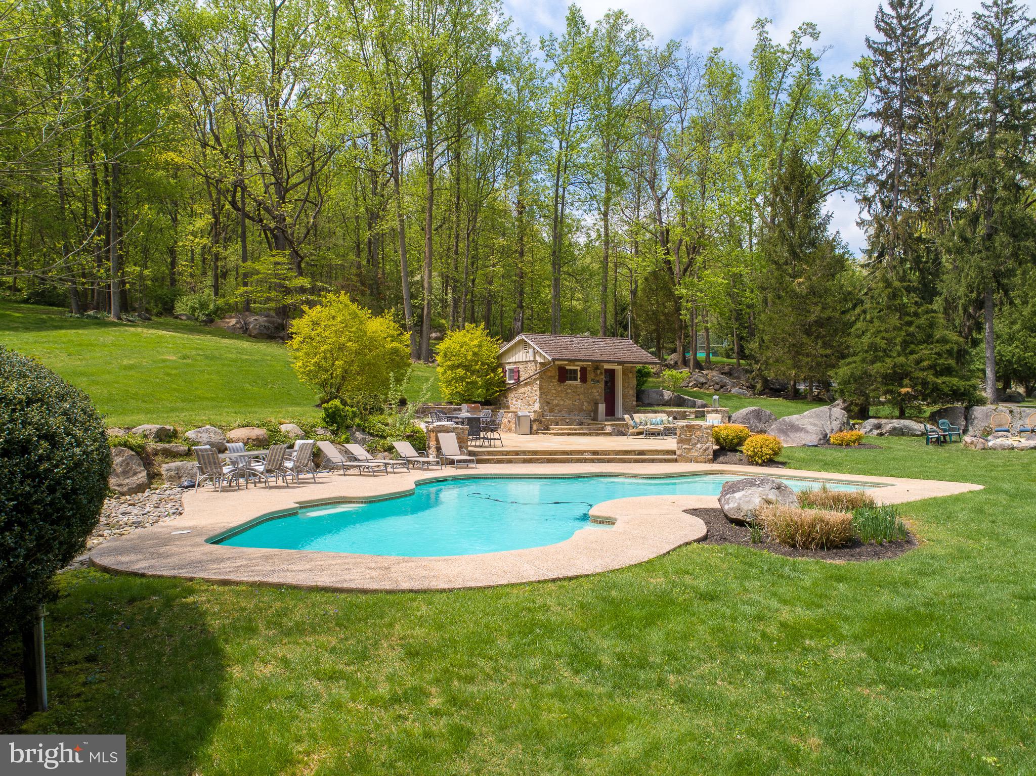 635 Font Road Glenmoore, PA 19343 - Photo 5 of 29 Pool