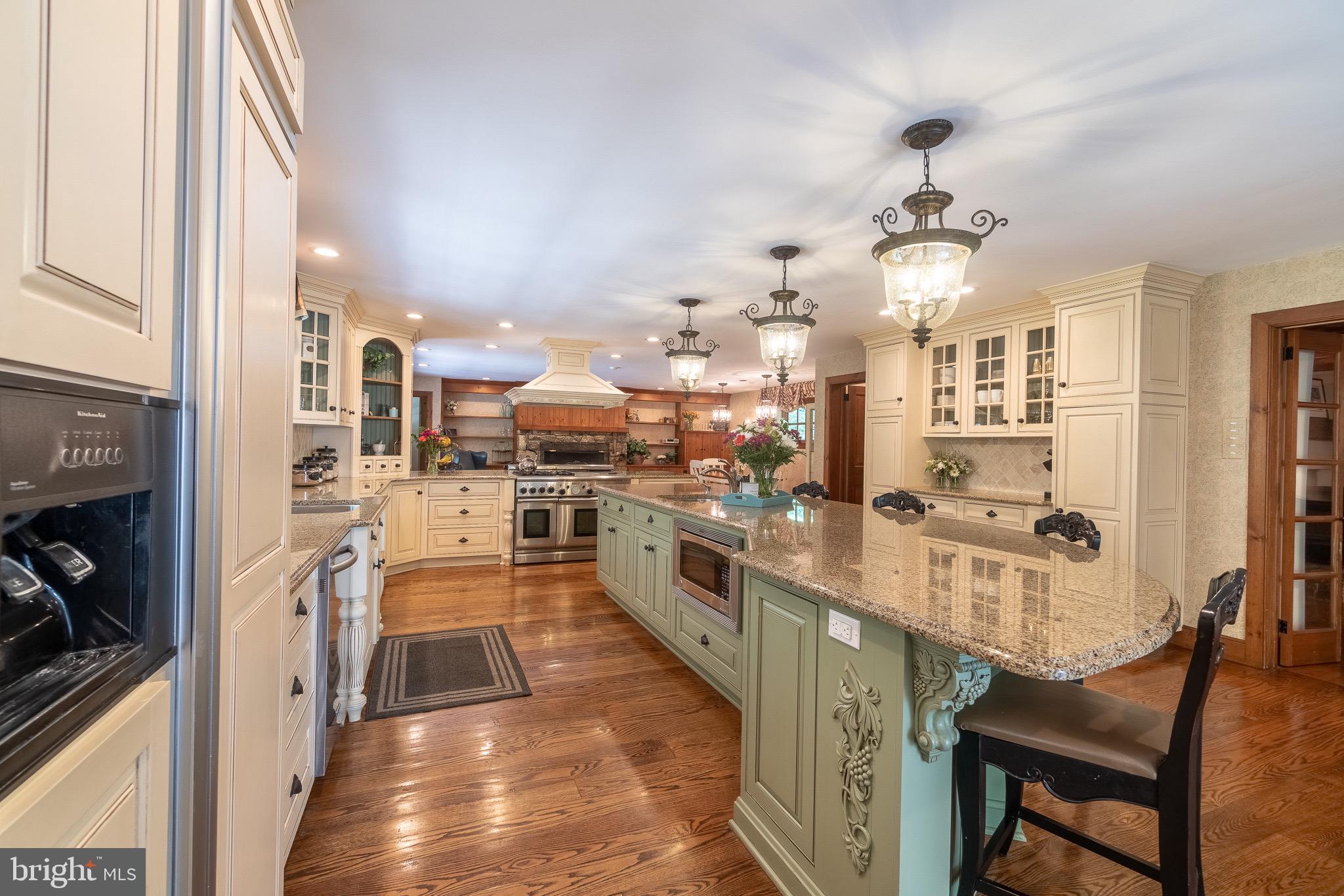 635 Font Road Glenmoore, PA 19343 - Photo 9 of 29 Kitchen