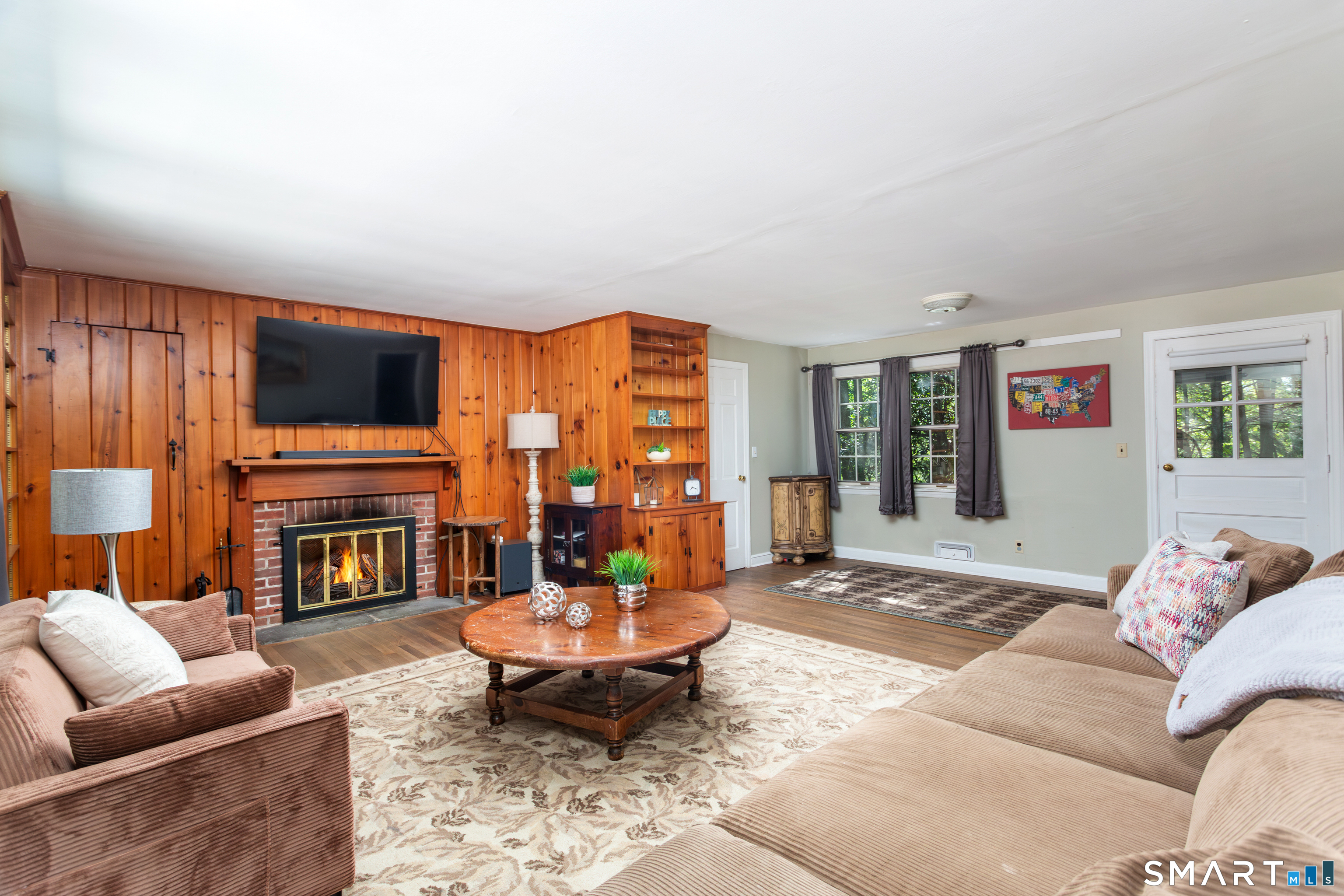 829 Scofieldtown Road Stamford, CT 06903 - Photo 14 of 34