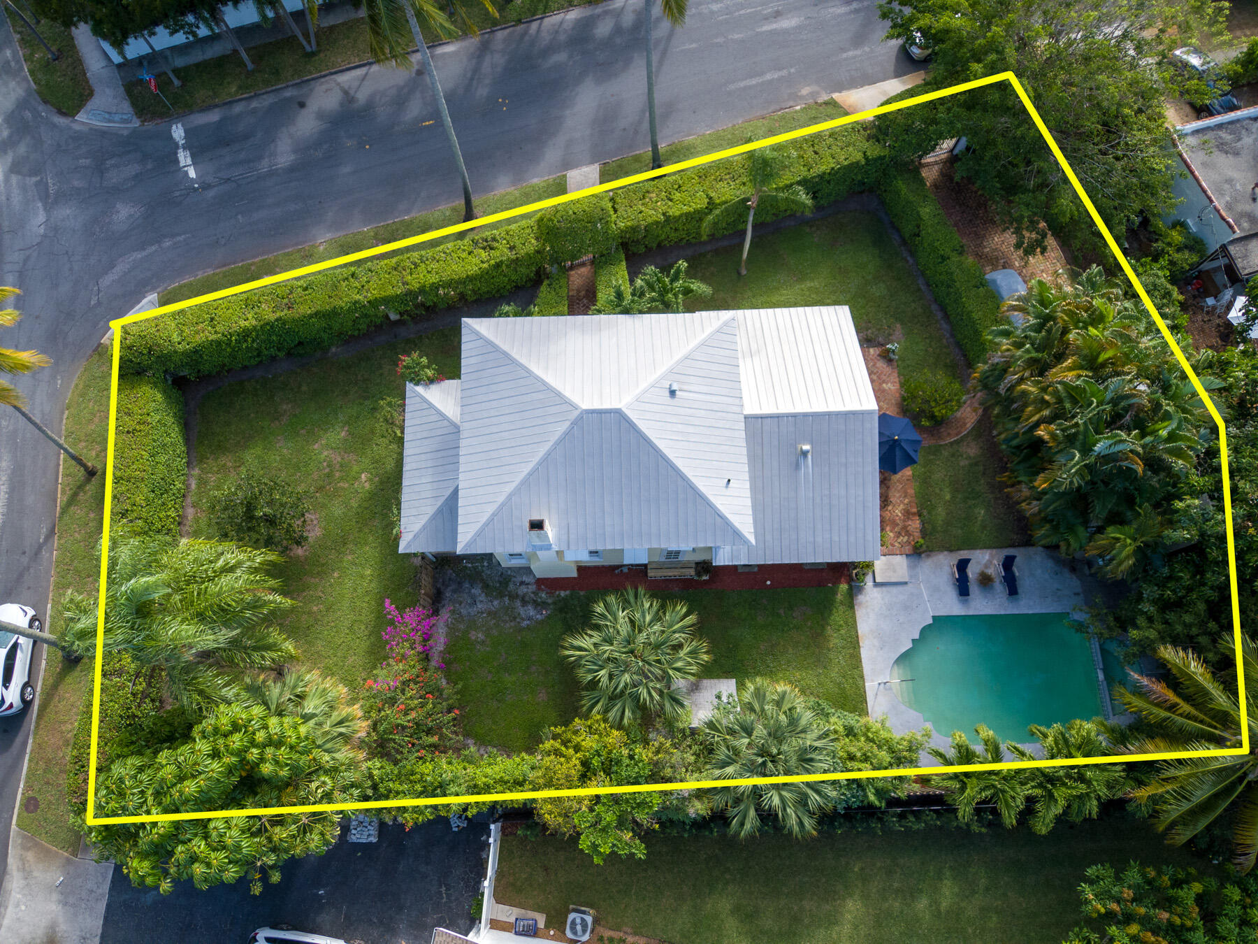 319 Buckingham Road West Palm Beach, FL 33405 - Photo 3 of 35 319 Buckingham Rd.