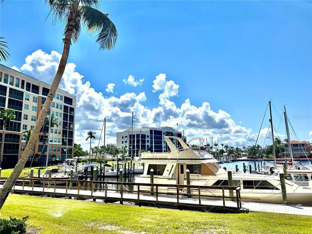 $5,200 | 2060 Matecumbe Key Road, Unit 2105, Punta Gorda, FL 33955