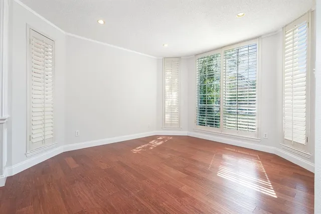 a view of livingroom with hardwood floor and window