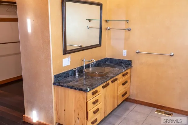 $929,000 | 850 Hidden Estates Lane, St. Anthony, ID 83445