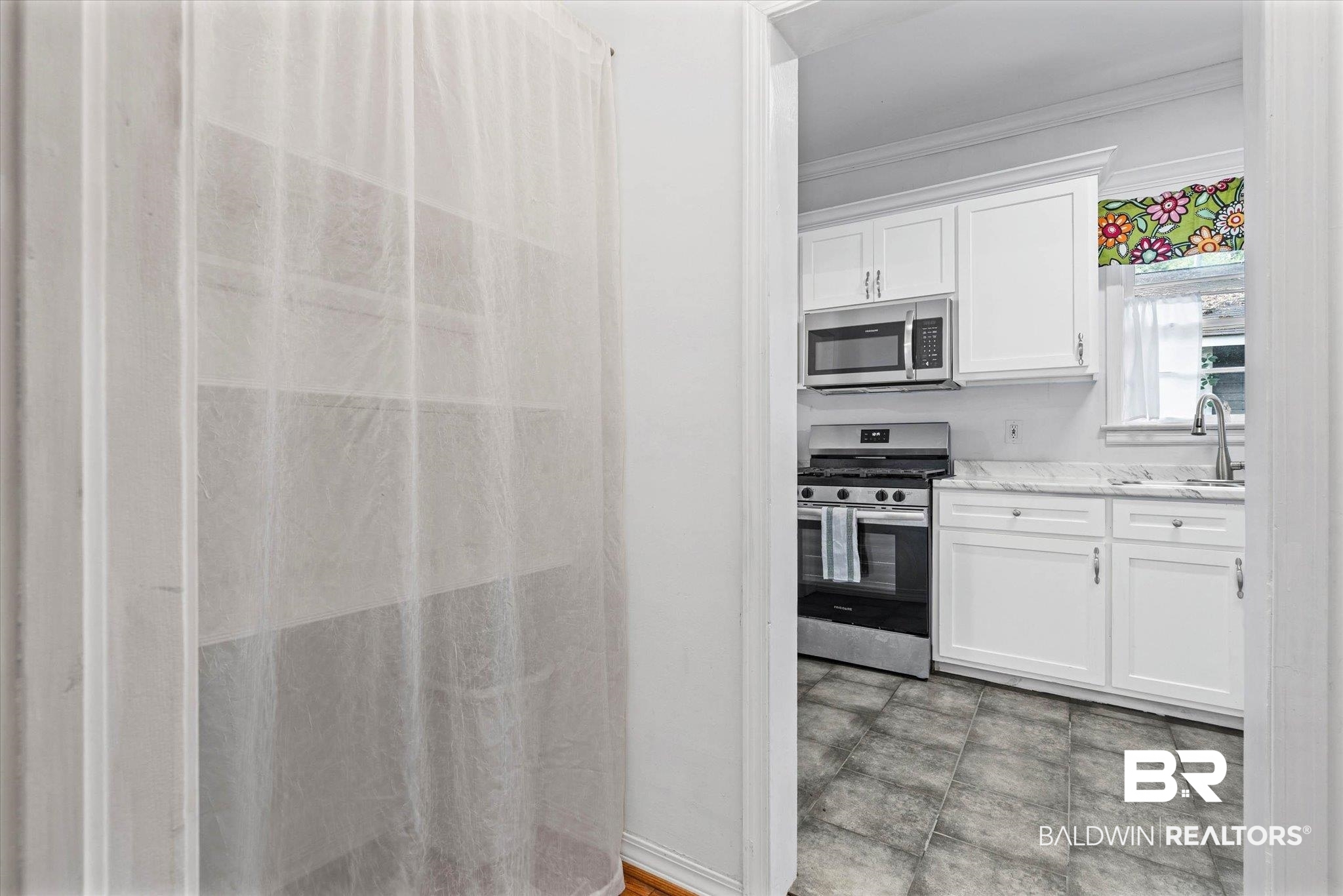 260 Williams Street Mobile, AL 36606 - Photo 14 of 23