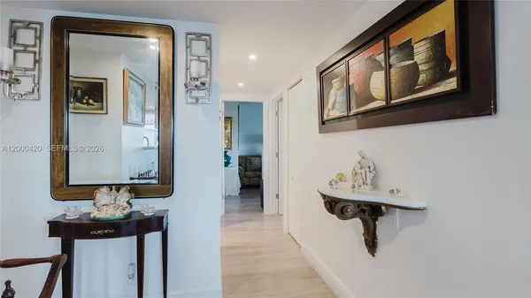 $375,000 | 3800 Hillcrest Drive, Unit 411, Hollywood, FL 33021