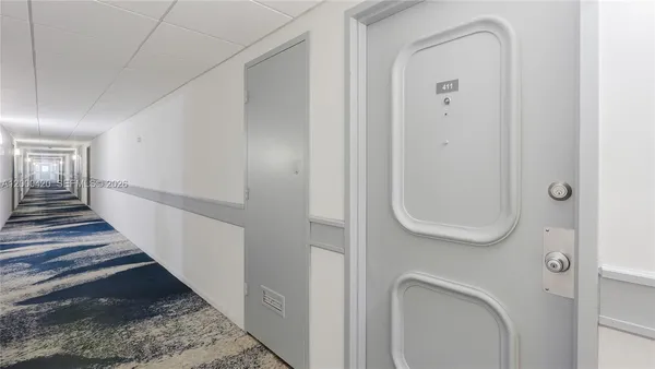 $375,000 | 3800 Hillcrest Drive, Unit 411, Hollywood, FL 33021