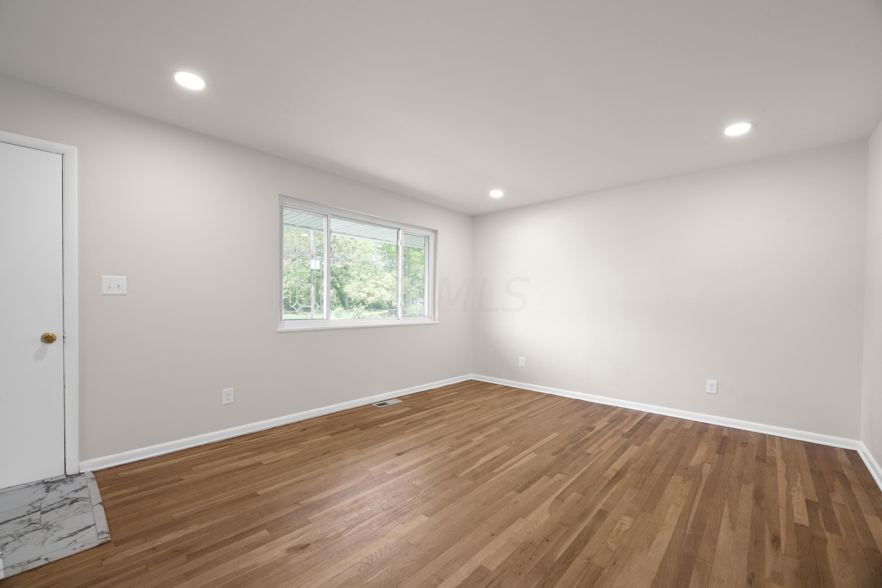 1509 Moler Road Columbus, OH 43207 - Photo 24 of 43 Family Room