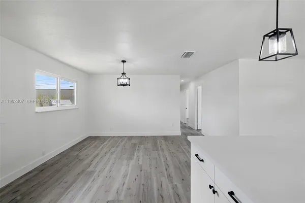 $3,250 | 1867 Northwest 8th Avenue, Homestead, FL 33030