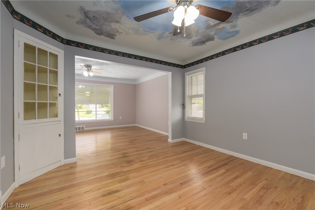 3921 Delmore Road Cleveland Heights, OH 44121 - Photo 11 of 35
