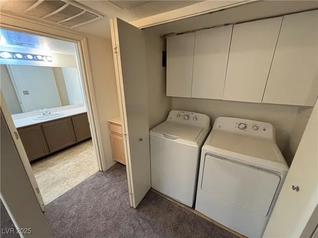 $1,095 | 1909 Desert Falls Court, Unit 207, Las Vegas, NV 89128