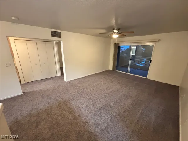 $1,095 | 1909 Desert Falls Court, Unit 207, Las Vegas, NV 89128