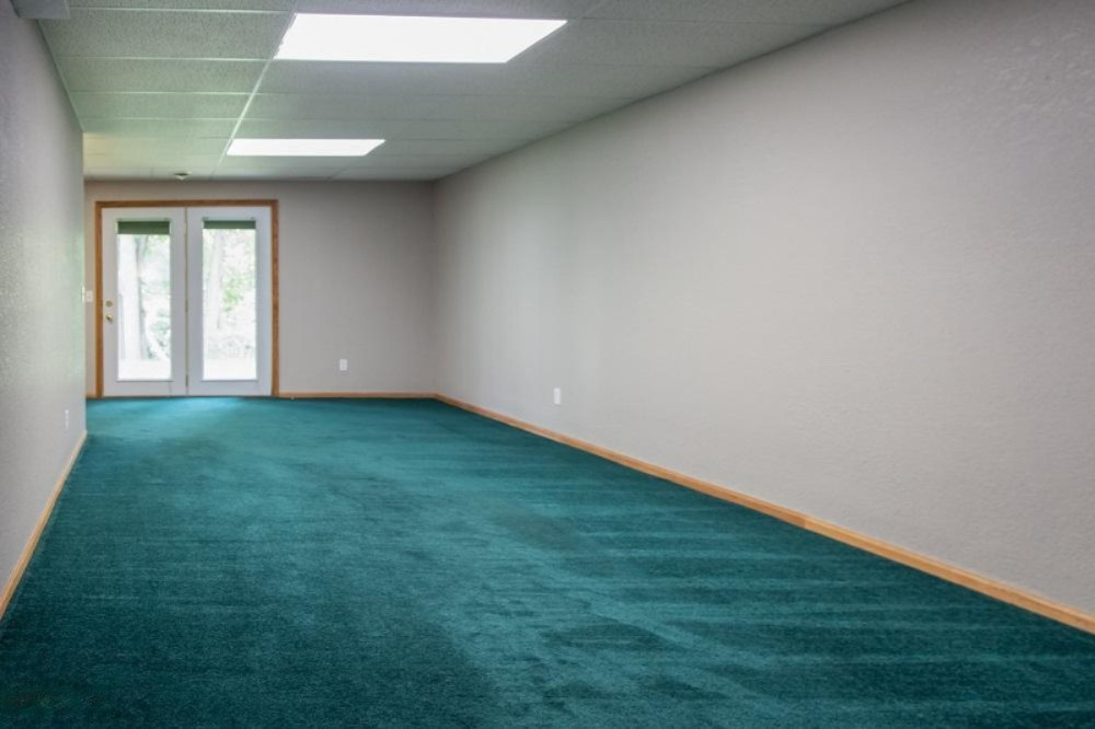 331 Pratt Road Kalamazoo, MI 49008 - Photo 18 of 29 19