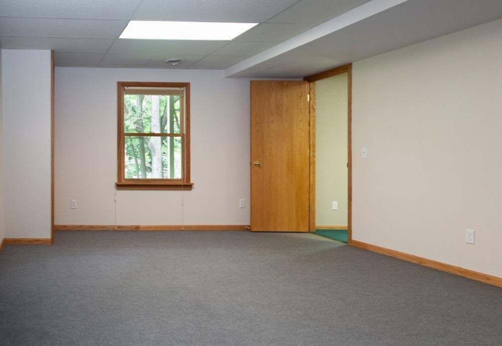 331 Pratt Road Kalamazoo, MI 49008 - Photo 20 of 29 23