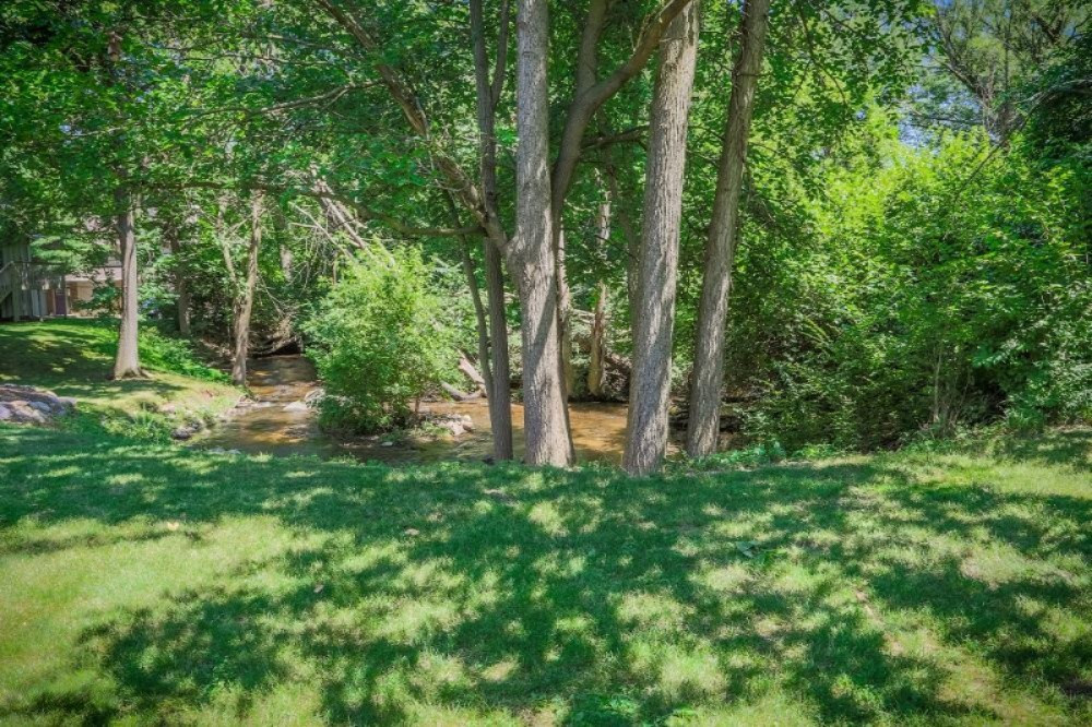 331 Pratt Road Kalamazoo, MI 49008 - Photo 28 of 29 b