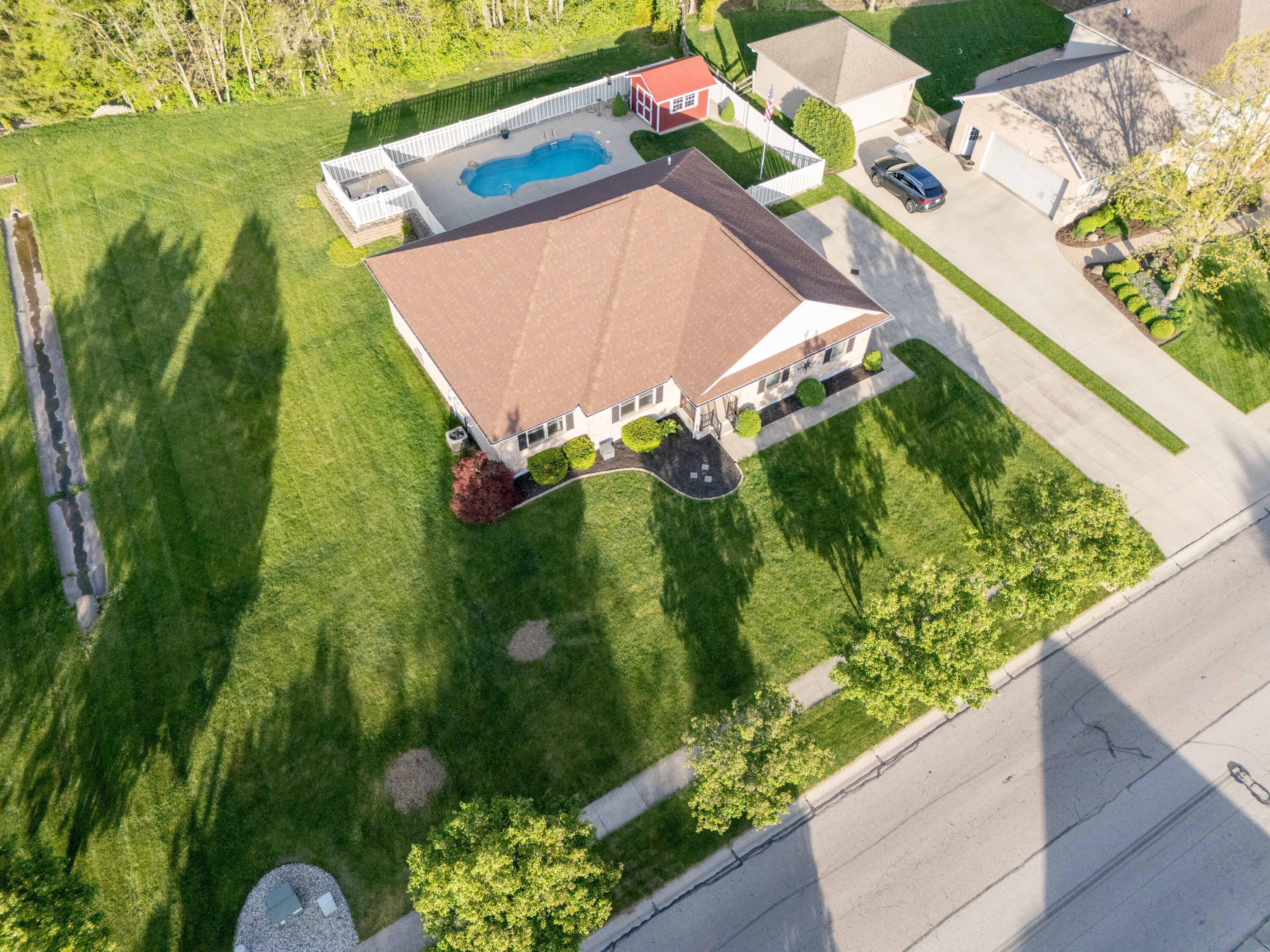570 East Hoewisher Road Sidney, OH 45365 - Photo 44 of 51 570 E Hoewisher Sidney-47