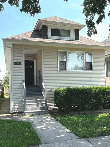 $311,000 | 2235 South Harvey Avenue, Berwyn, IL 60402