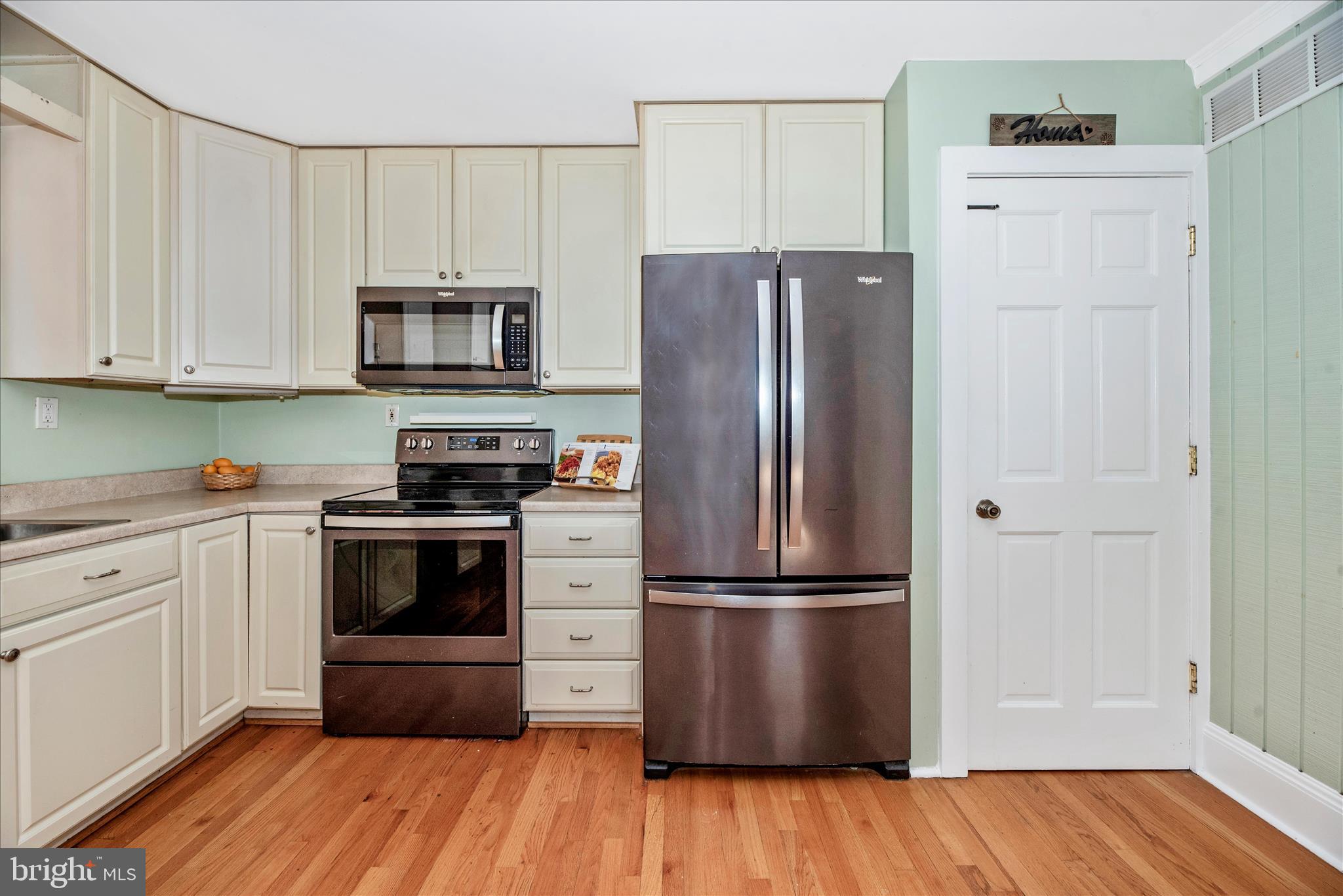 1403 Streaker Road Sykesville, MD 21784 - Photo 19 of 57 Kitchen