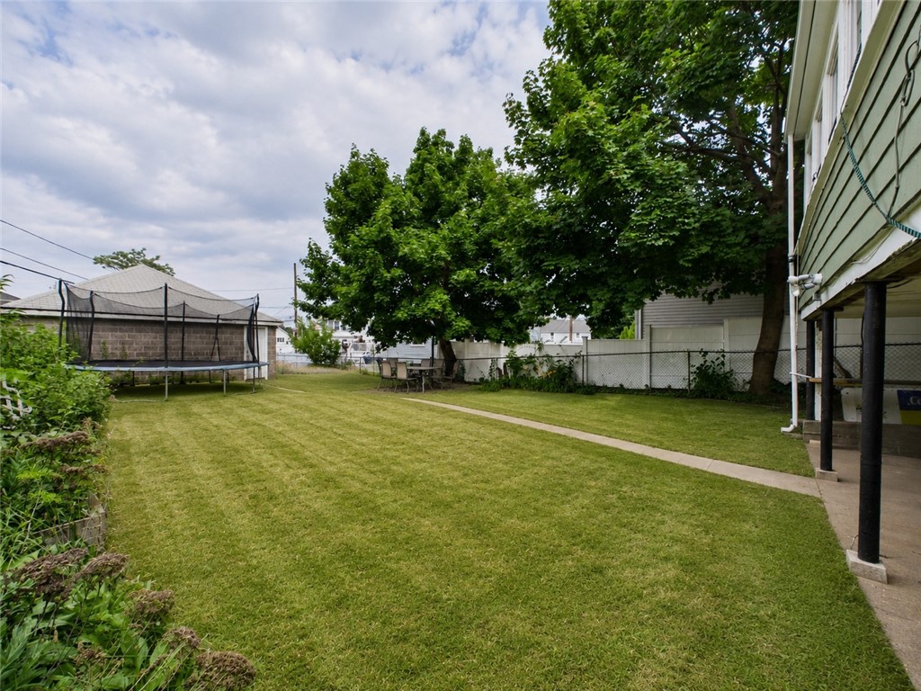 13 Clyde Street Providence, RI 02908 - Photo 25 of 35