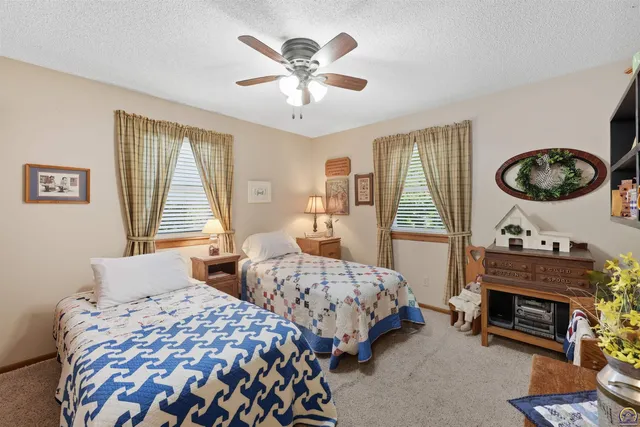 $349,900 | 12542 266th Road, Holton, KS 66436