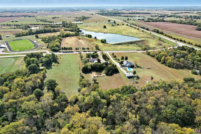 $349,900 | 12542 266th Road, Holton, KS 66436