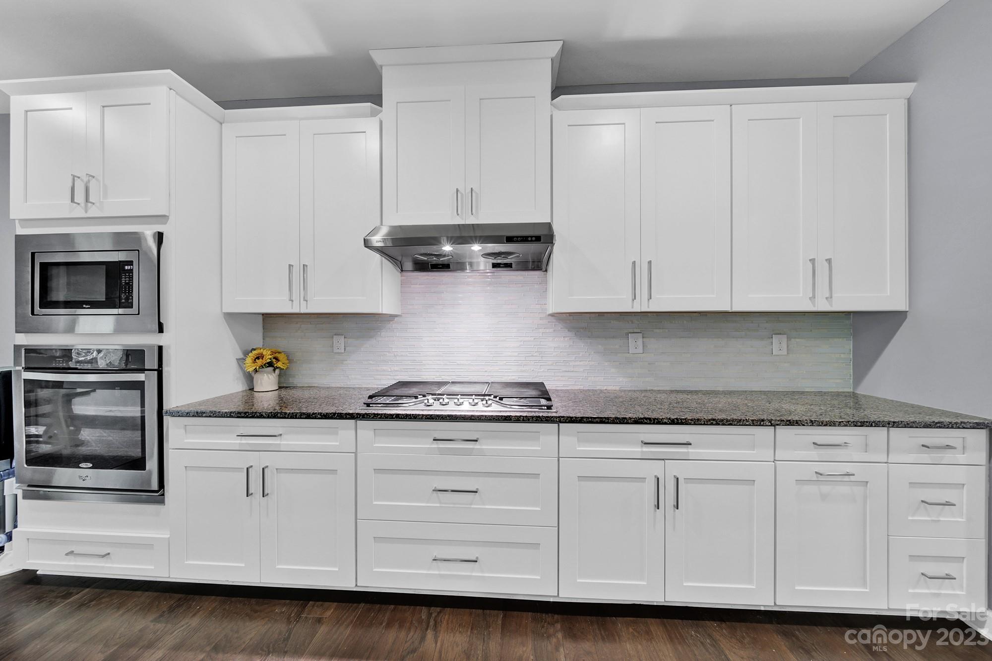 1516 Hazel Street Tega Cay, SC 29708 - Photo 17 of 48