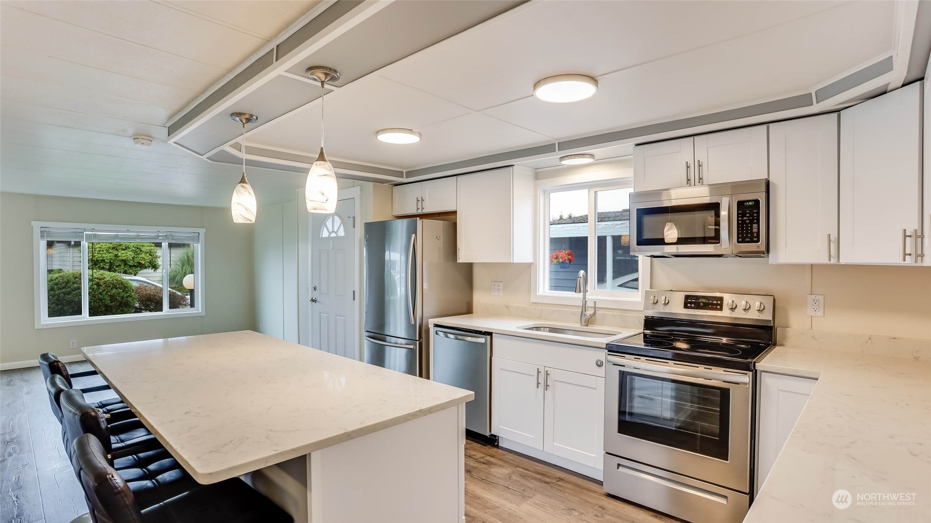 201 Union Avenue Southeast, Unit 2 Renton, WA 98059 - Photo 8 of 29 Gallery Image 8
