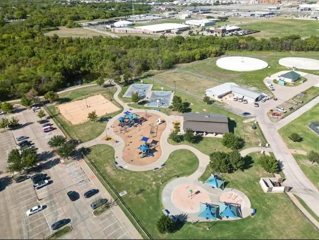 $2,400 | 1149 Baker Brg Drive, Forney, TX 75126