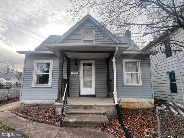$150,000 | 28 South Queen Street, Shippensburg, PA 17257