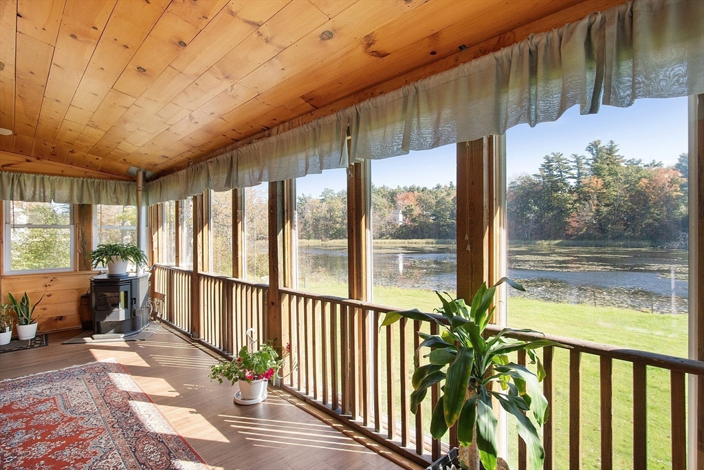 14 Watkins Road Gardner, MA 01440 - Photo 13 of 28