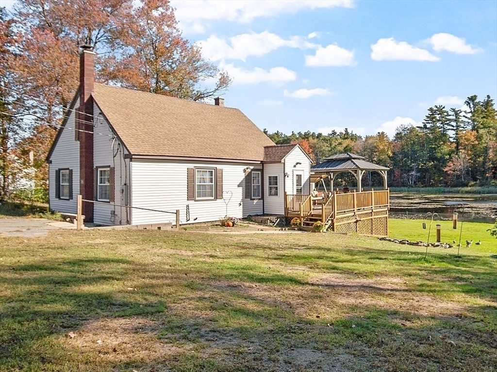14 Watkins Road Gardner, MA 01440 - Photo 2 of 28