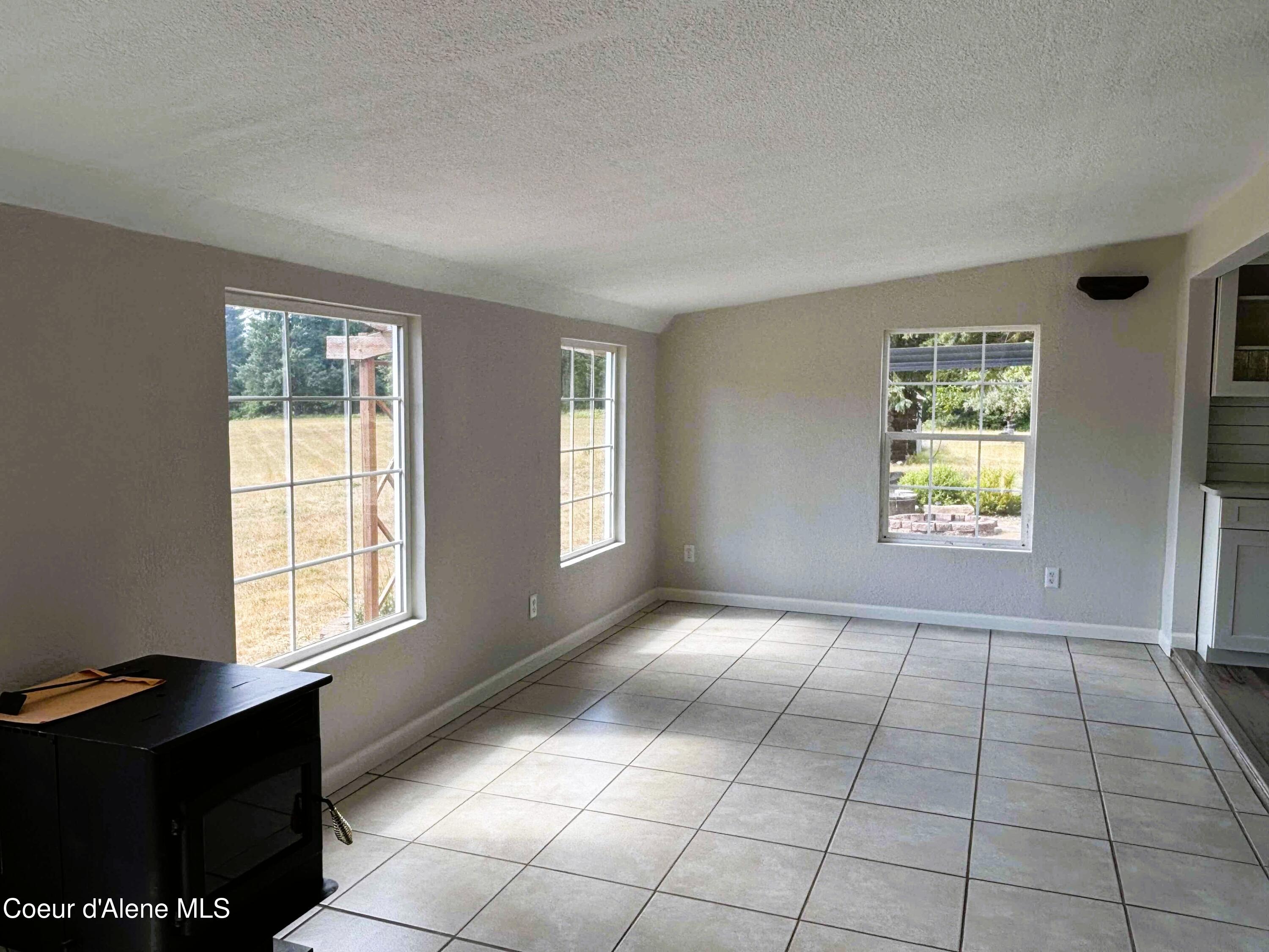 118 Walsh Way Sandpoint, ID 83864 - Photo 14 of 46 016