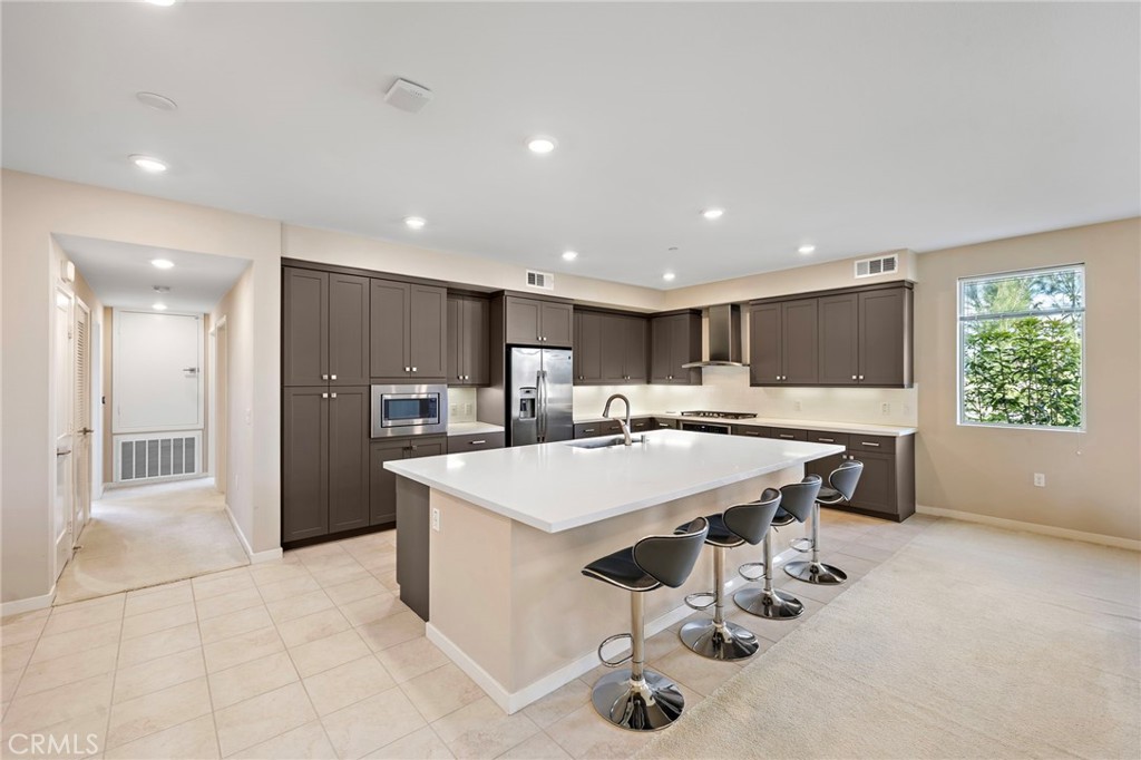 111 Bowery Irvine, CA 92612 - Photo 2 of 20 Designer Kitchen