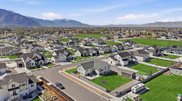 572 West 500th Street North Mapleton, UT 84664 - Photo 44 of 46 Aerial perspective of suburban area with a mountainous background