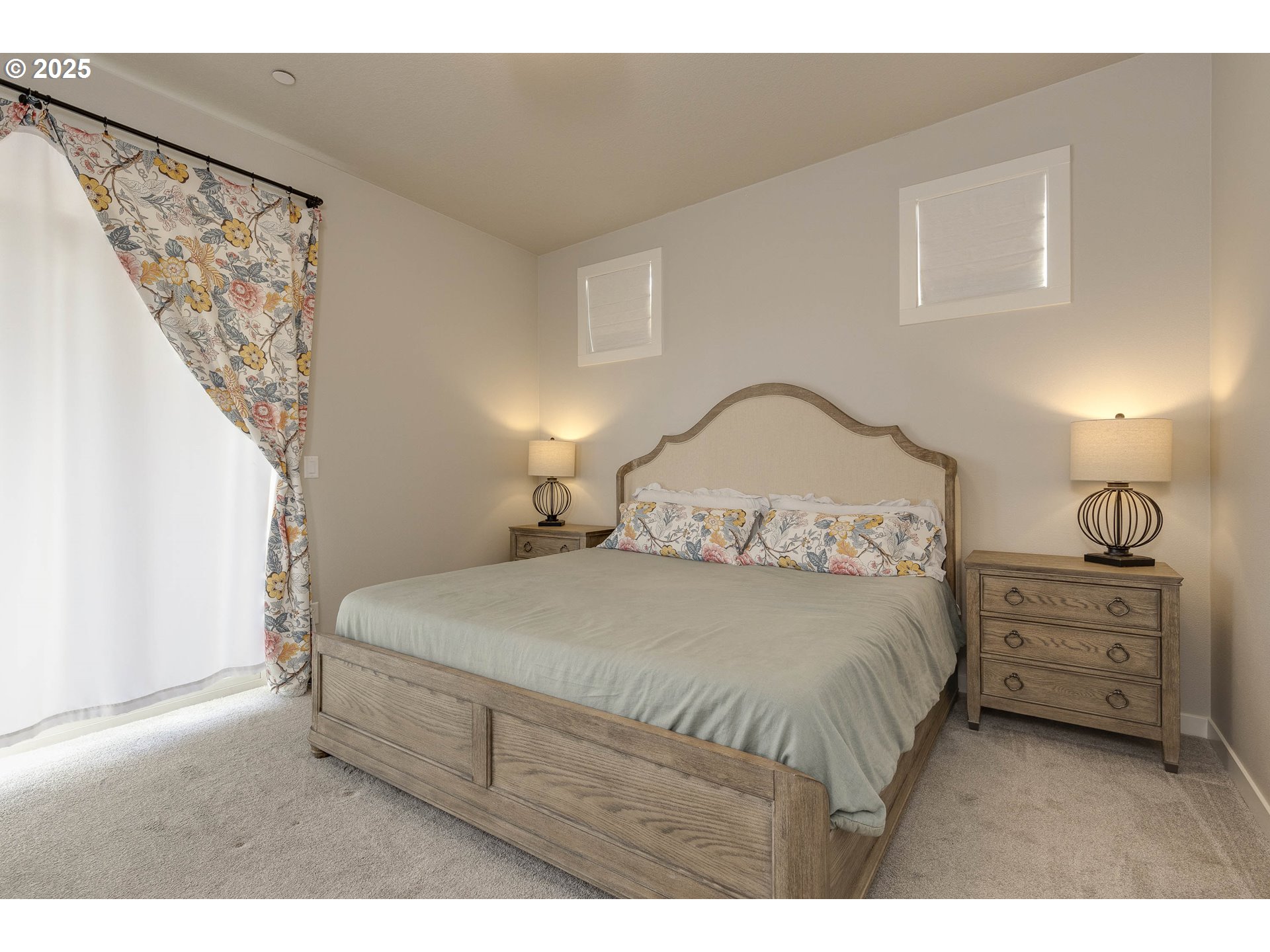 1821 Cousteau Loop Southeast Salem, OR 97302 - Photo 14 of 27 a bedroom with a bed and a night stand