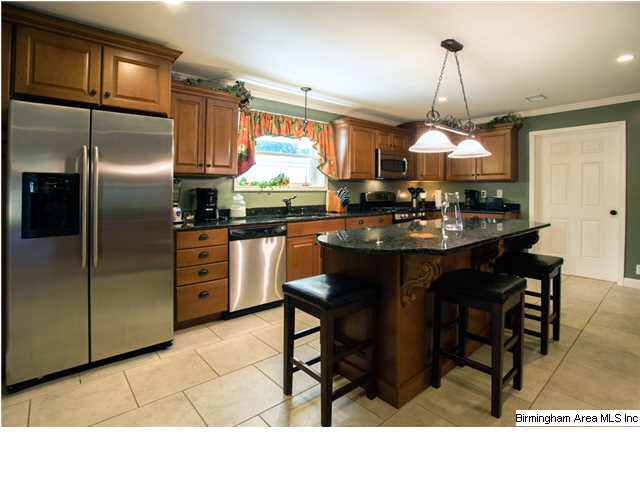 1400 Isbell Road Odenville, AL 35120 - Photo 9 of 31