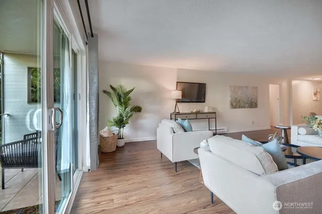 $326,500 | 13045 15th Avenue Northeast, Seattle, WA 98125