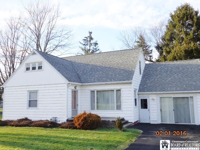 5072 West Lake Road Dunkirk, NY 14048 - Photo 1 of 1 Gallery Image 1
