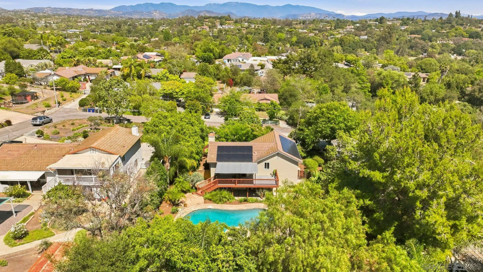 1370 Friends Way Fallbrook, CA 92028 - Photo 44 of 45