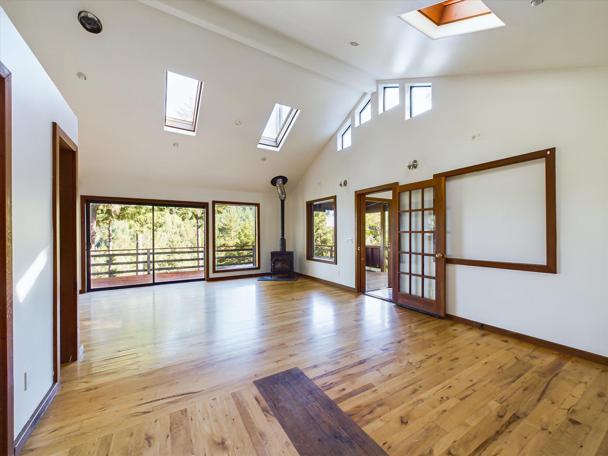 4001 Old Briceland Road Garberville, CA 95542 - Photo 12 of 93