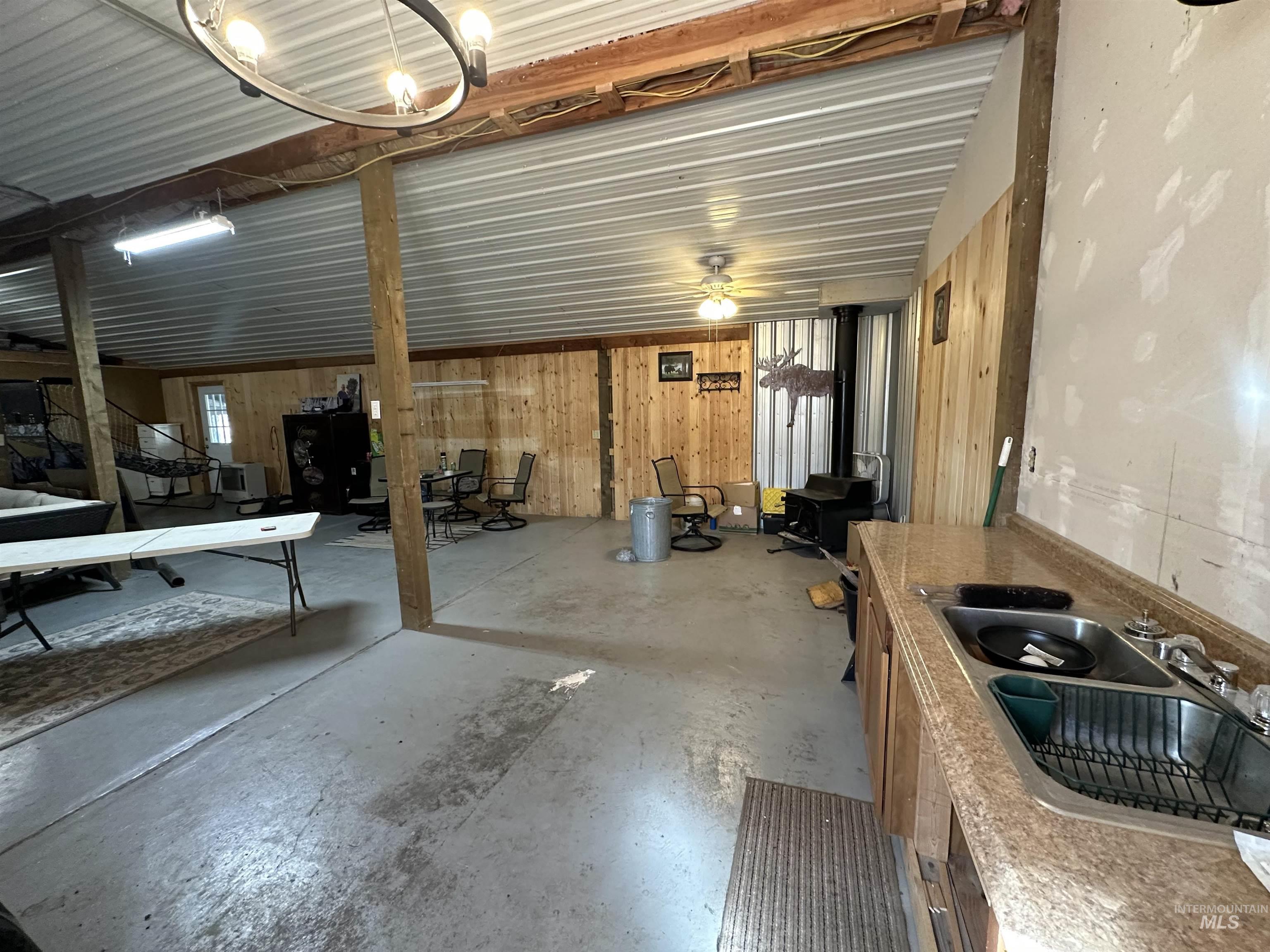 2859 Luke's Gulch Road Stites, ID 83552 - Photo 28 of 48 Garage with a sink