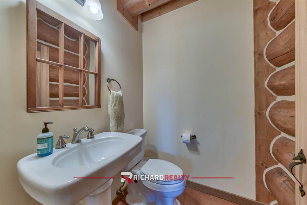1727 Highway 14 Shell, WY 82441 - Photo 8 of 62 Gallery Image 8