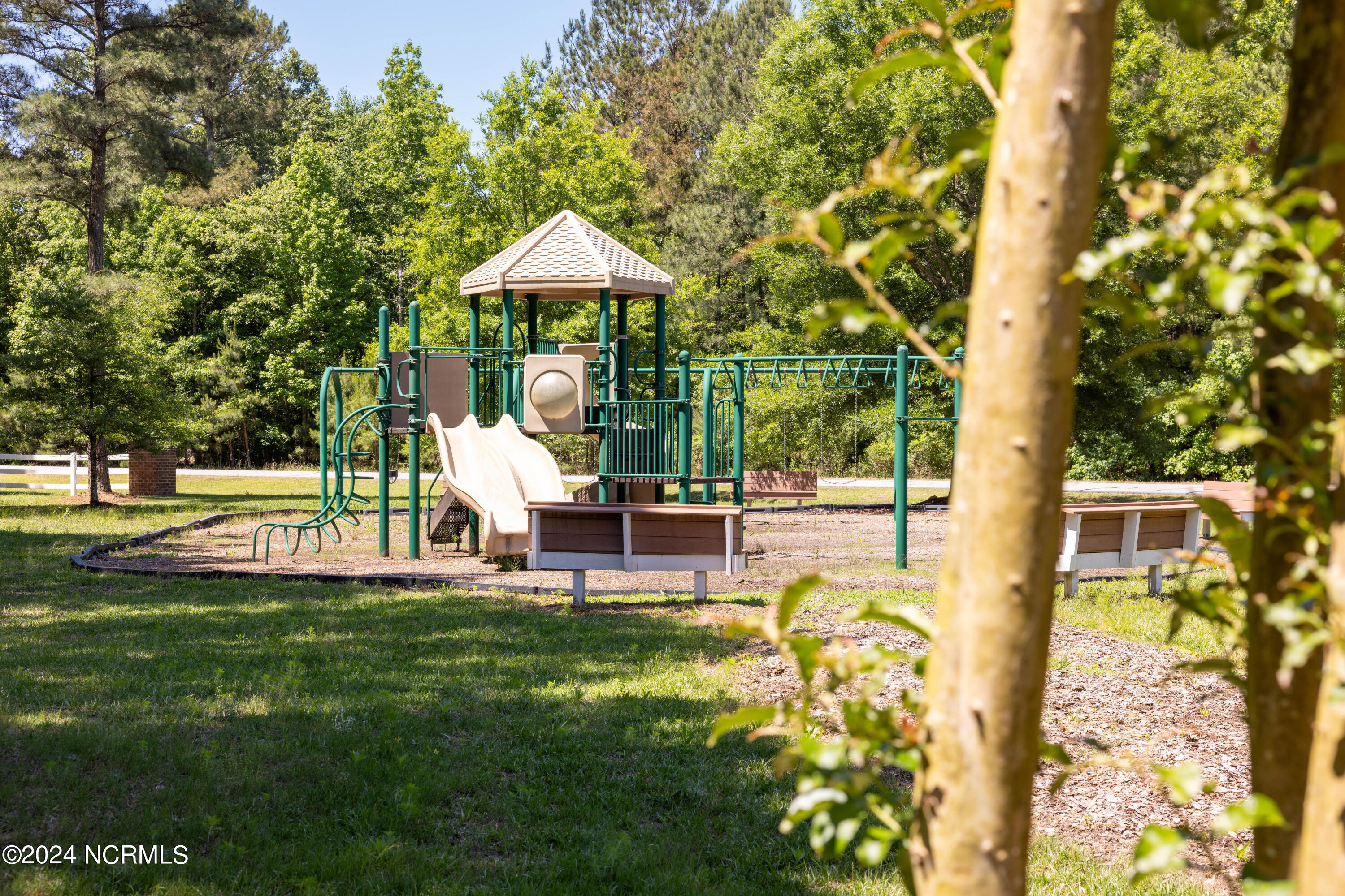 293 Riversound Drive Edenton, NC 27932 - Photo 10 of 11 Playground 01