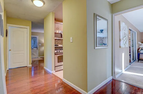$795,000 | 524 Parkbrook Street, Spring Valley, CA 91977