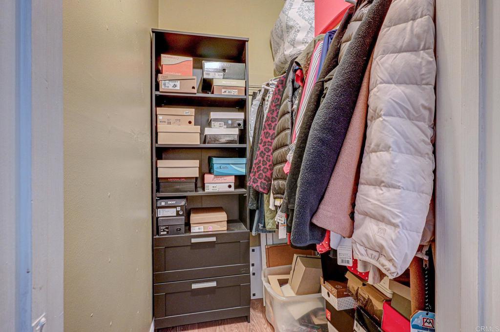 524 Parkbrook Street Spring Valley, CA 91977 - Photo 9 of 16