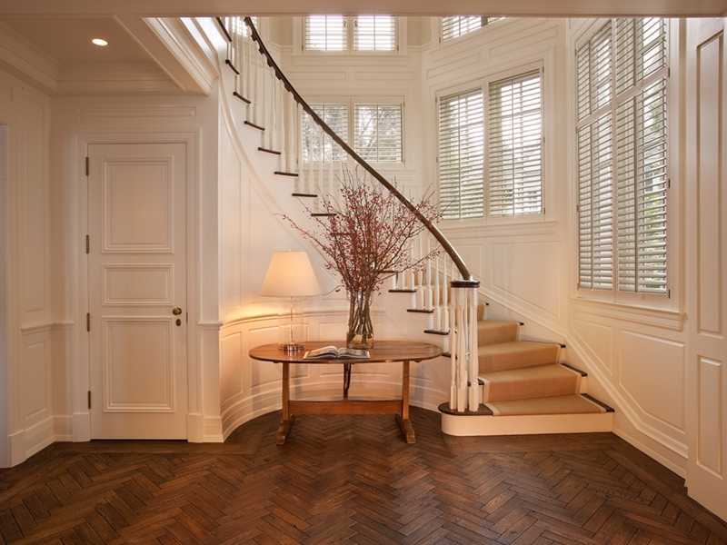 18 Rocky Point Road Rowayton, CT 06853 - Photo 4 of 24 a view of entryway