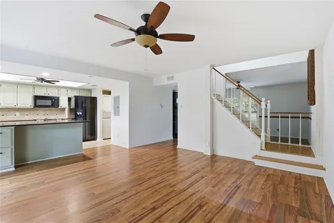$260,000 | 306 Westview Terrace, Arlington, TX 76013