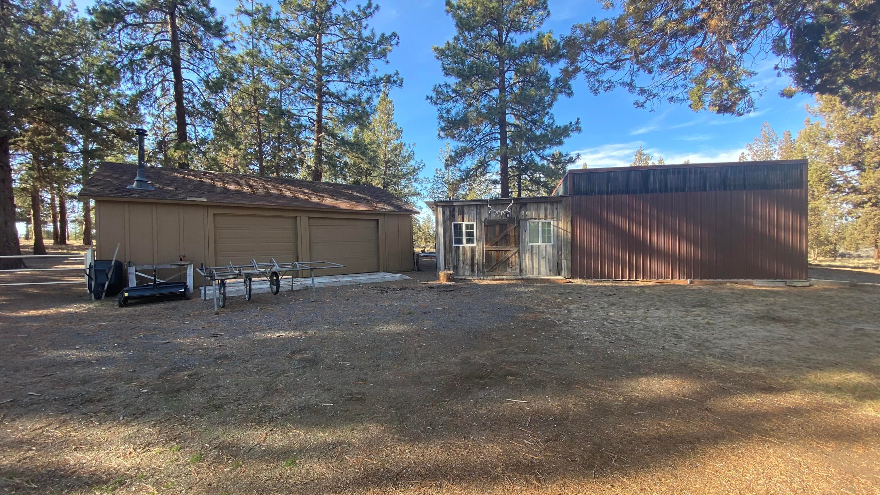 21575 McGilvray Road Bend, OR 97702 - Photo 34 of 36 IMG_7195